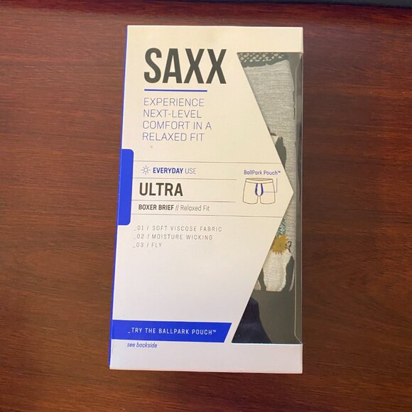 SAXX ULTRA Christmas Boxer Briefs with Fly “Holiday Empire" - Picture 3 of 4